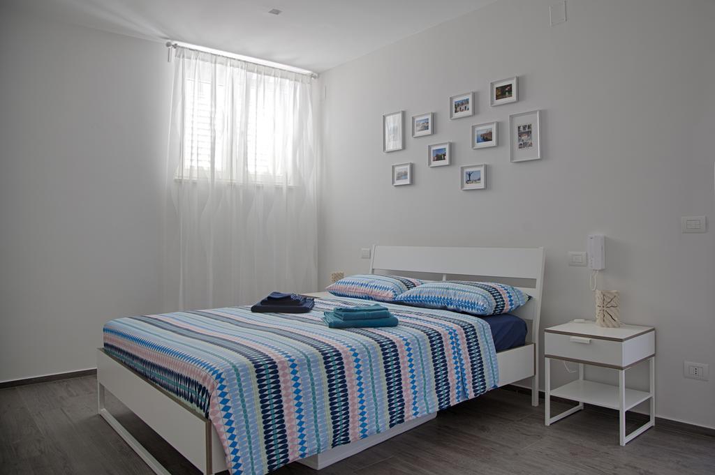 Charlotte'S House Locaz. Turistica Apartman Polignano a Mare Kültér fotó